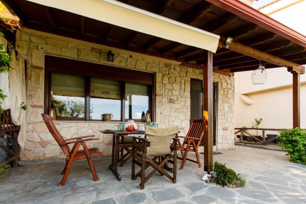Villa Pino Pueblo Паліурі Екстер'єр фото